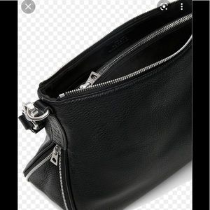 Chic Black Leather Shoulder Bag